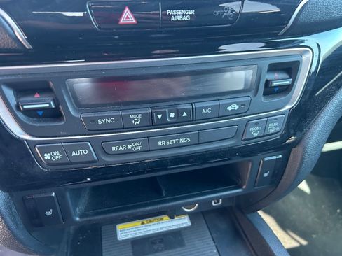 Certified 2023 Honda Ridgeline Black Edition image 11