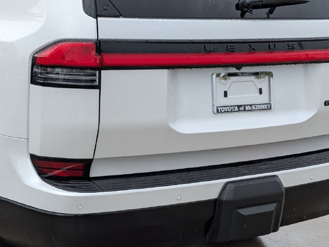 Used 2025 Lexus GX 550 w/ Accessory Package (2T) AWD/4WD image 8