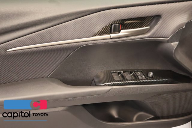 Used 2026 Toyota Camry Hybrid w/ Convenience Package AWD/4WD image 9