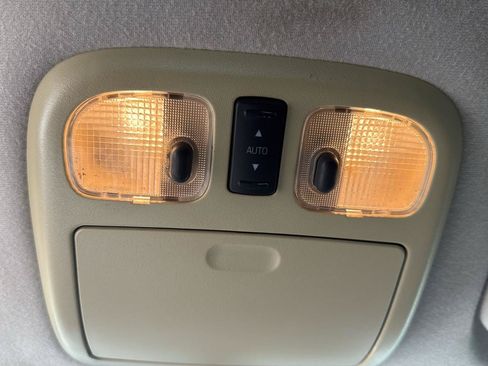 Used 2008 Ford Fusion SEL FWD image 34