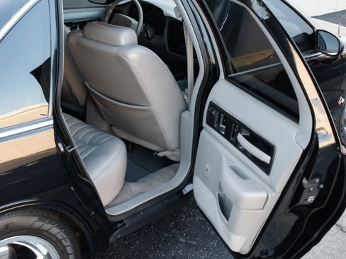 Used 1996 Chevrolet Impala SS image 29
