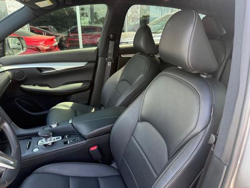 Used 2021 INFINITI QX50 Luxe w/ Appearance Package AWD/4WD image 31