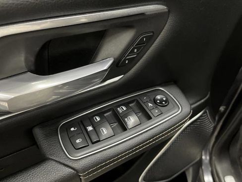 Used 2020 RAM 1500 Laramie image 29