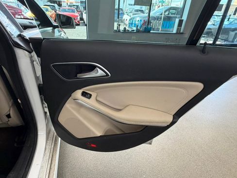 Used 2019 Mercedes-Benz CLA 250 image 26