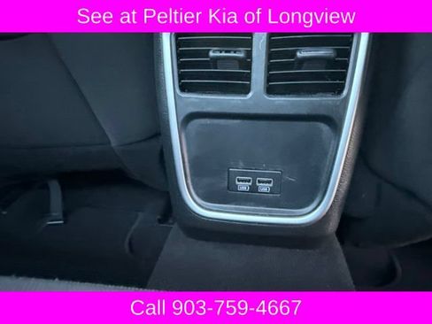 Used 2022 Dodge Charger SXT RWD image 11