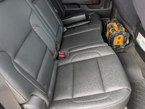 Used 2018 GMC Sierra 1500 SLT w/ SLT Premium Package image 11