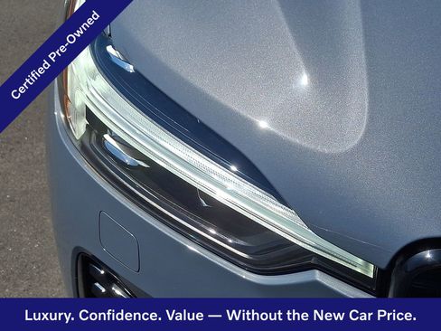Certified 2024 Volvo XC60 B5 Core w/ Climate Package AWD/4WD image 10