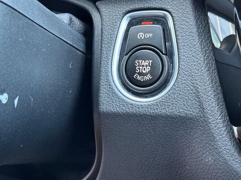 Used 2018 BMW 330i Sedan RWD image 22