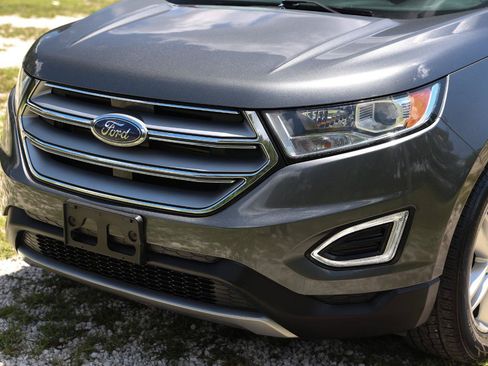 Used 2016 Ford Edge SEL AWD/4WD image 24