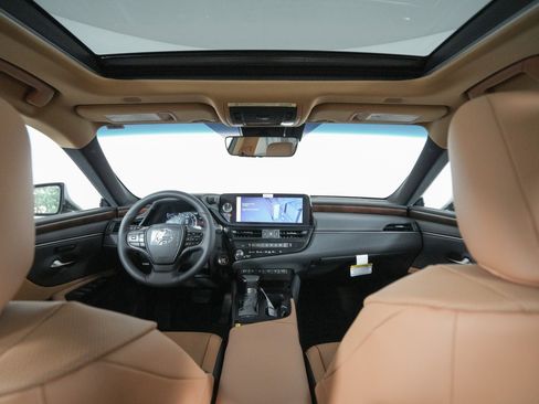 New 2025 Lexus ES 350 Premium SEDAN image 13