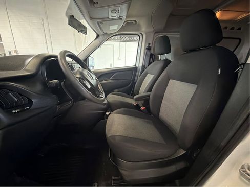 Used 2021 RAM ProMaster City Tradesman FWD image 9