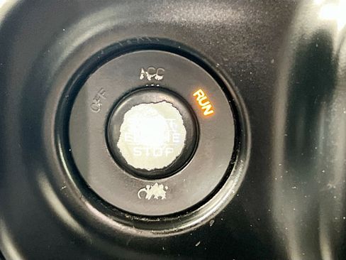 Used 2019 Jeep Wrangler Unlimited Sport S image 24