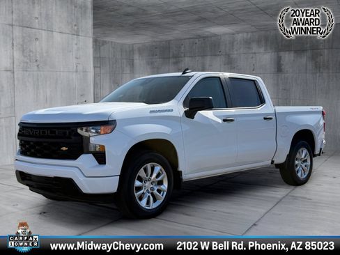 Used 2024 Chevrolet Silverado 1500 Custom AWD/4WD image 1