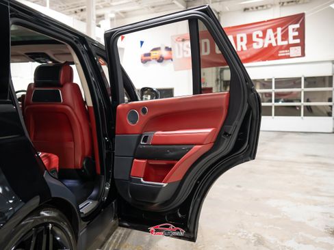 Used 2014 Land Rover Range Rover Autobiography image 53