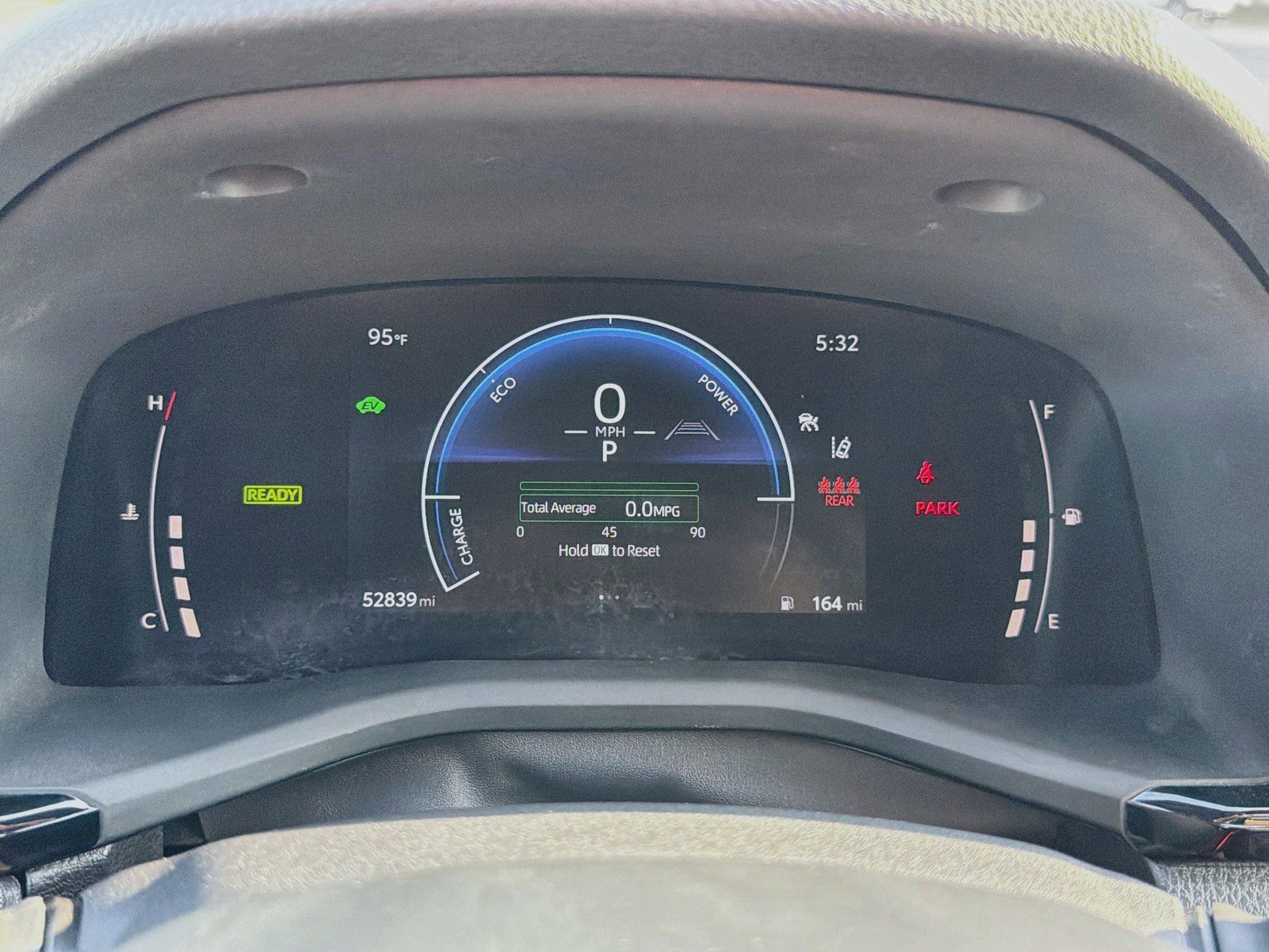Used 2025 Toyota Camry SE FWD image 17