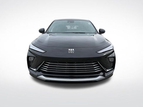 New 2026 Buick Envista Preferred w/ Convenience II Package image 2