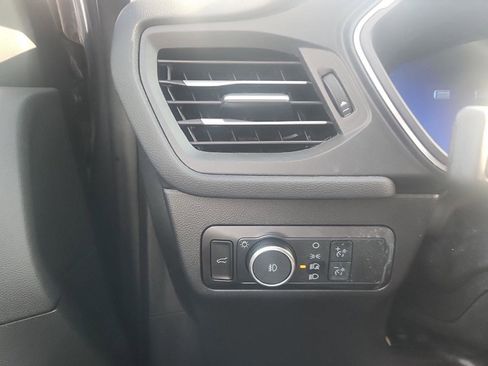 Used 2024 Ford Escape Platinum AWD/4WD image 11
