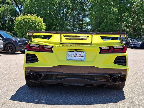 Used 2023 Chevrolet Corvette Stingray Premium Conv w/ Z51 Performance Package RWD image 8