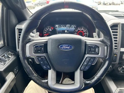 Used 2018 Ford F150 Raptor w/ Equipment Group 802A Luxury image 19