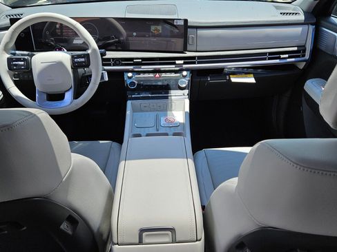 New 2025 Hyundai Santa Fe Limited FWD image 8