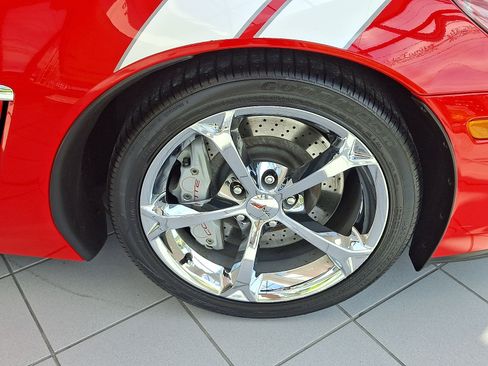 Used 2011 Chevrolet Corvette Grand Sport w/ Preferred Equipment Group RWD image 8