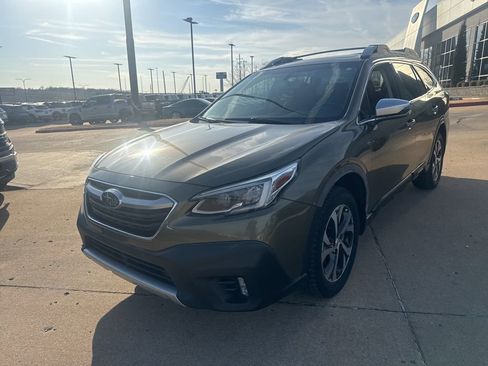 Used 2020 Subaru Outback Touring w/ Popular Package #2 image 5