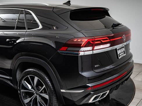 Used 2024 Volkswagen Atlas Cross Sport SEL Premium R-Line AWD/4WD image 19