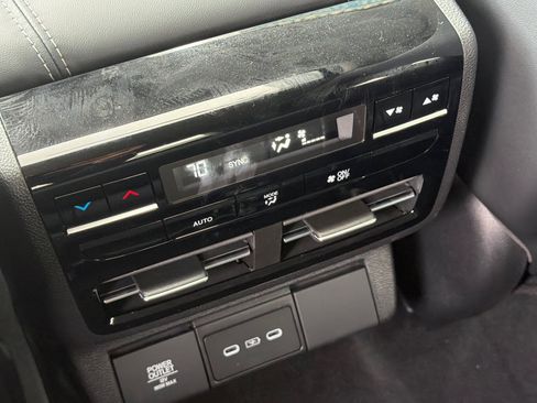 Certified 2026 Acura MDX SH-AWD w/Technology Package image 16