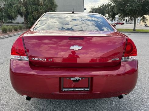 Used 2015 Chevrolet Impala LT w/ LT Sunroof Package image 9