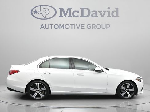Used 2023 Mercedes-Benz C 300 4MATIC Sedan image 9