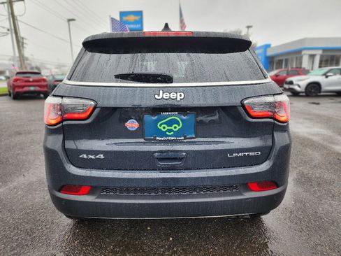 Used 2018 Jeep Compass Limited w/ Navigation Group image 21