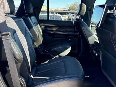 Used 2019 Ford Expedition Limited w/ Special Edition Package image 12