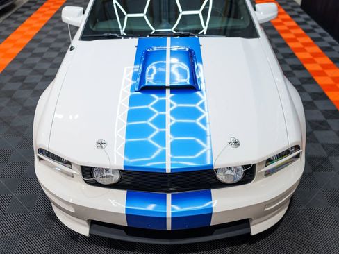 Used 2007 Ford Mustang GT Premium RWD image 12