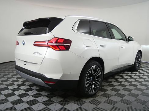 Used 2026 BMW X3 xDrive30i w/ Premium Package AWD/4WD image 5