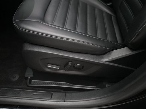 Used 2024 Ford Edge SEL w/ Convenience Package image 29