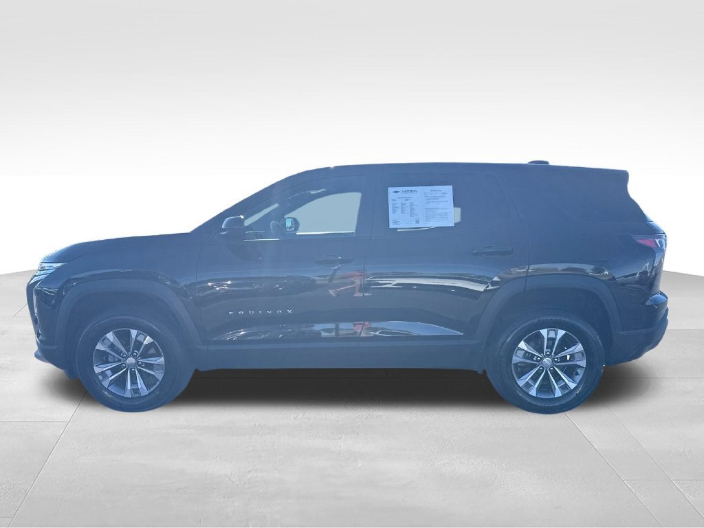 Used 2026 Chevrolet Equinox LT FWD image 2
