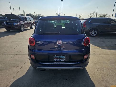 Used 2015 FIAT 500L Trekking image 4