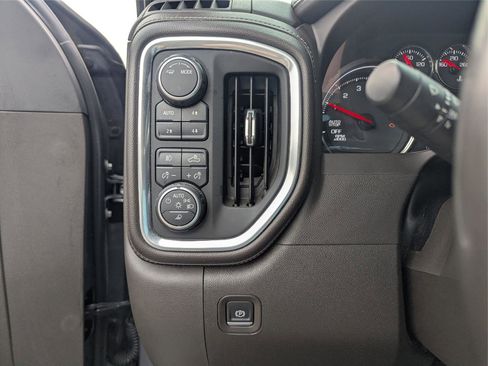 Used 2021 Chevrolet Silverado 1500 LTZ image 22