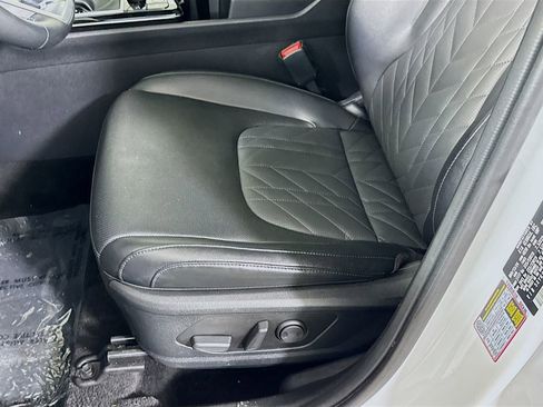 Used 2024 Kia Sportage X-Line w/ X-Line Premium Package AWD/4WD image 26