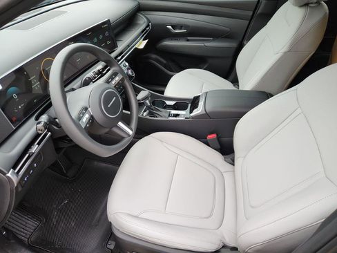New 2026 Hyundai Santa Cruz SEL FWD image 9