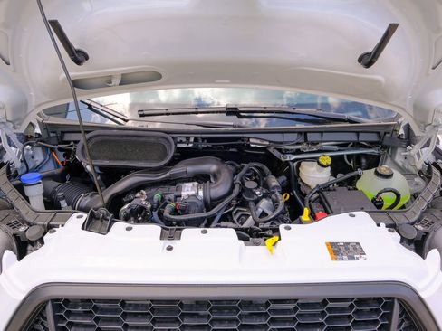 New 2025 Ford Transit 250 148 Medium Roof image 28