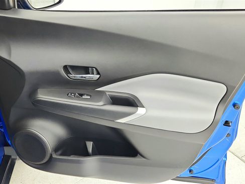 Used 2023 Nissan Kicks SR w/ SR Premium Package image 28