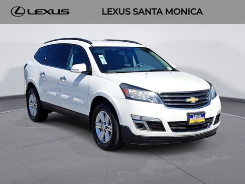 Used 2014 Chevrolet Traverse LT FWD image 3
