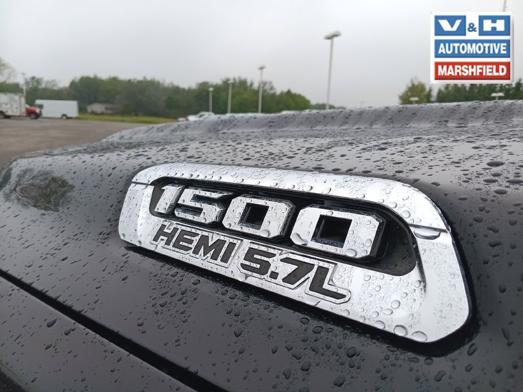 Used 2019 RAM 1500 Big Horn AWD/4WD image 5