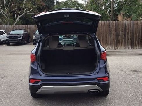 Used 2017 Hyundai Santa Fe Sport image 10