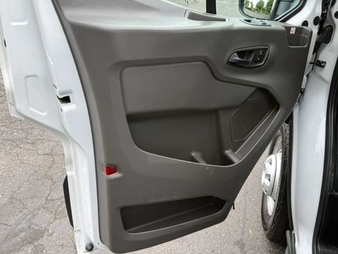 Used 2020 Ford Transit 350 Medium Roof RWD image 23