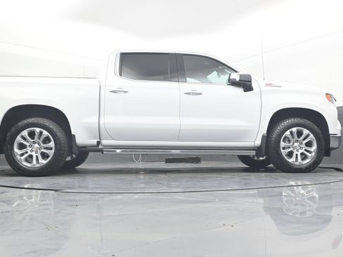 Used 2025 Chevrolet Silverado 1500 LTZ w/ LTZ Premium Package AWD/4WD image 26