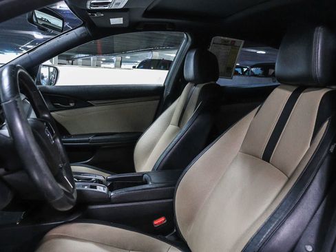 Used 2018 Honda Civic EX-L image 18