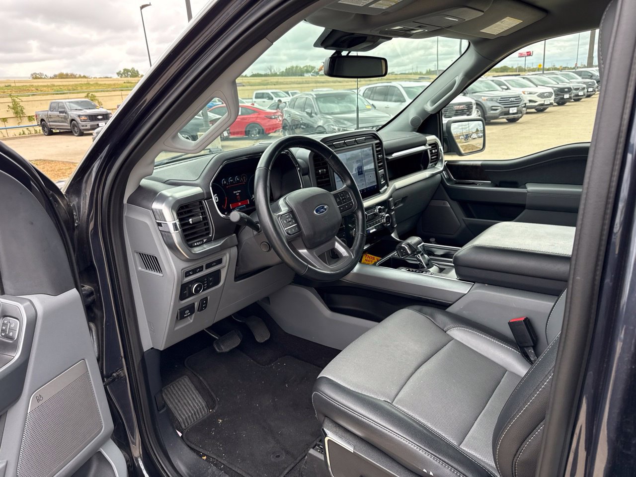 Used 2021 Ford F150 Lariat w/ Equipment Group 502A High AWD/4WD image 20