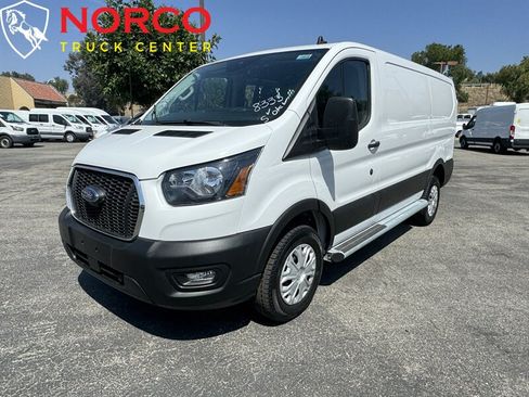 Used 2024 Ford Transit 250 Low Roof w/ Exterior Upgrade Package RWD image 6
